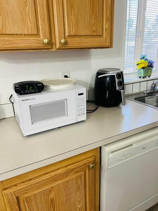 Death Valley/Prairiefire 3Bd/2Ba Home W/ Kitchen パーランプ エクステリア 写真